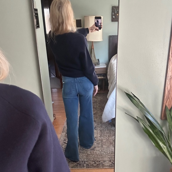 WHBM highrise wide leg jeans - Picture 2 of 4